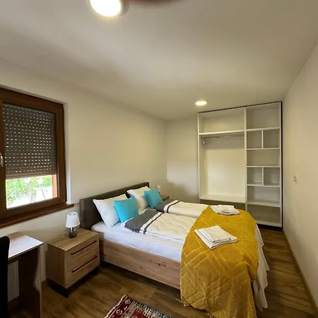Apartment Imas *